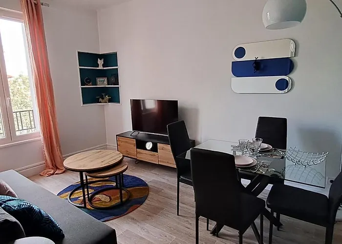 Chez Lolo Cosy Et Chaleureux